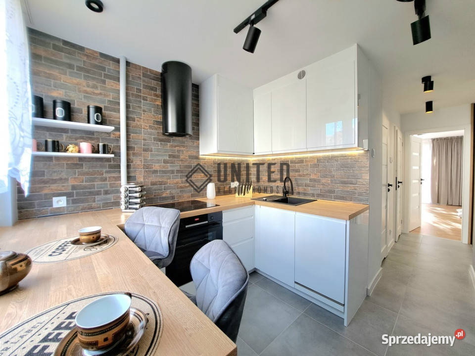 Różanka 3pokojeBalkonPiwnica Wrocław