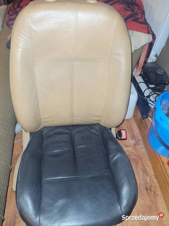 Fotele kanapa skoda octavia LK Zimnowoda