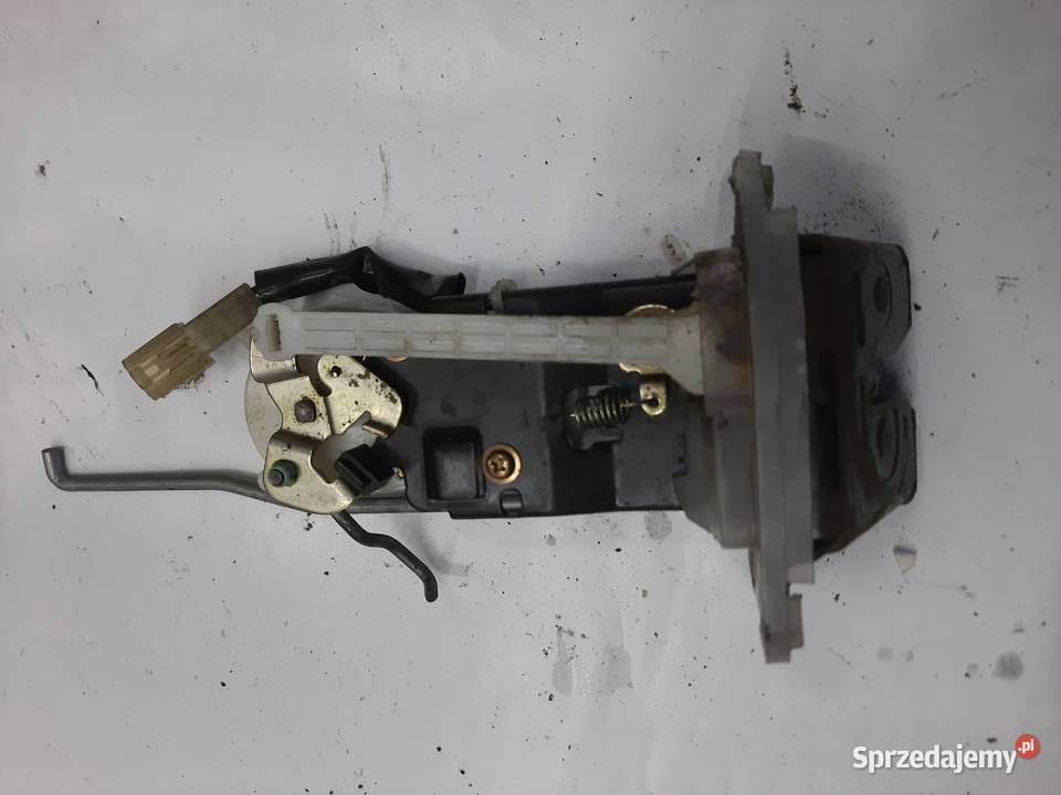 Opel Agila Suzuki WagonR zamek klapy tylnej tył osobowe Ksawerów