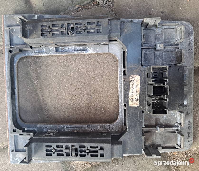 Mercedes W202drewno tunelu środkowego