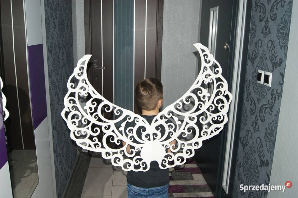 skrzydła anioła jasełka Halloween Bukówiec Górny