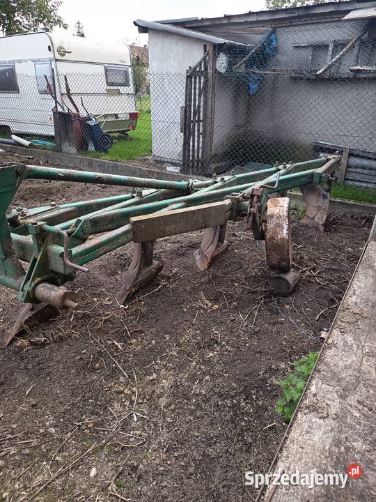Sprzedam pług pięcioskibowy nieuszkodzony Wygoda