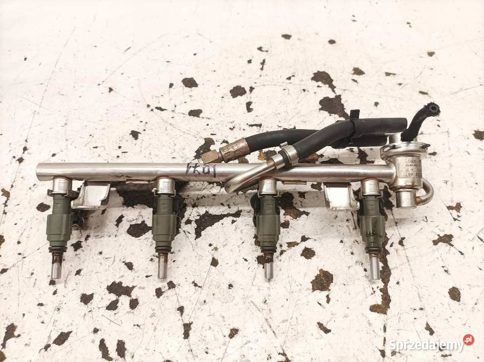 LISTWA WTRYSKOWA 038133681 18 20V Audi A4 I świętokrzyskie