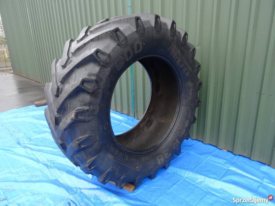OPONA PIRELLI TM 800 65065 R 38 2002 3 Śliwnik