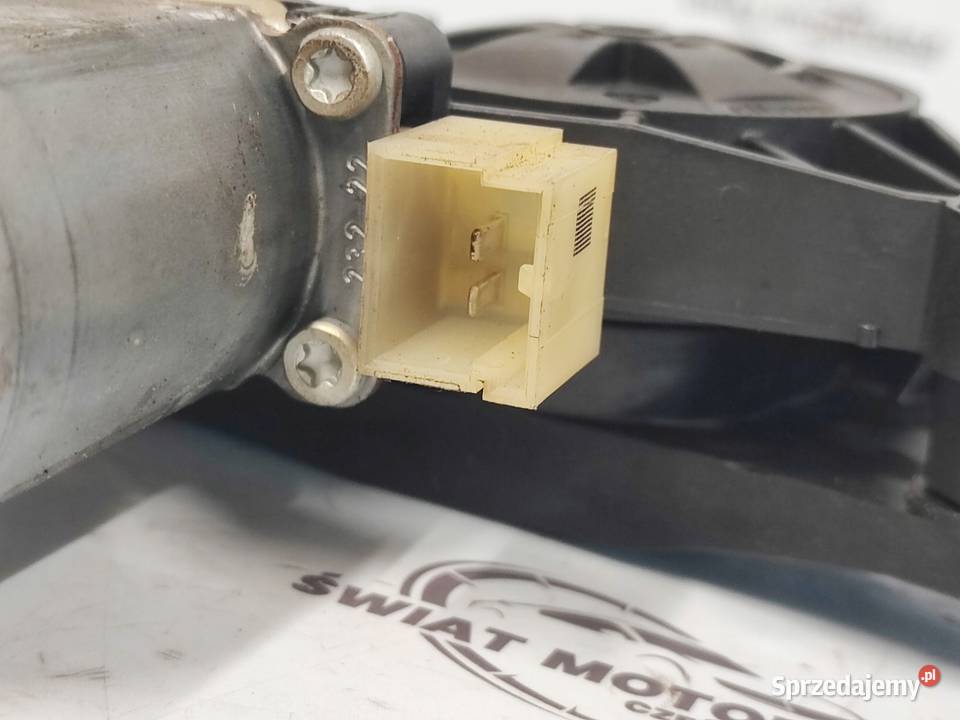 VOLKSWAGEN CADDY IV 22r podnośnik szyby lewy Kielce sprzedam