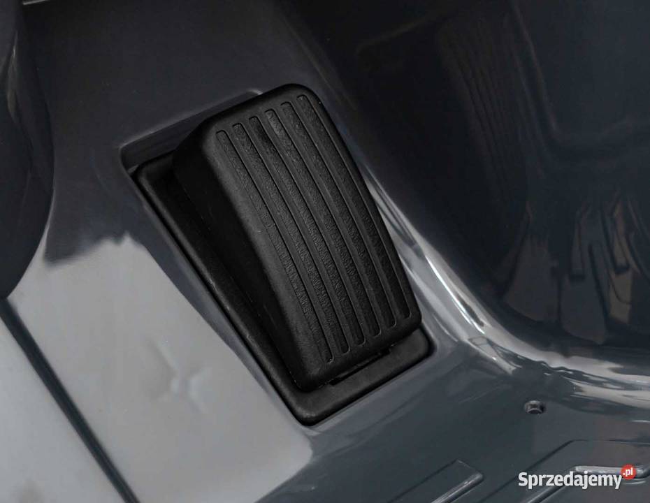 Audi RSQ ETRON Szary 12V7Ah 2x35W EVA LED Radio Łopuszno