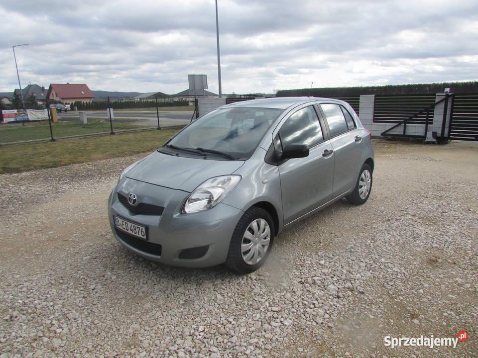 TOYOTA YARIS BEZWYPADKOWY KLIMATYZACJA KOMPUTER łódzkie Łuszczanowice