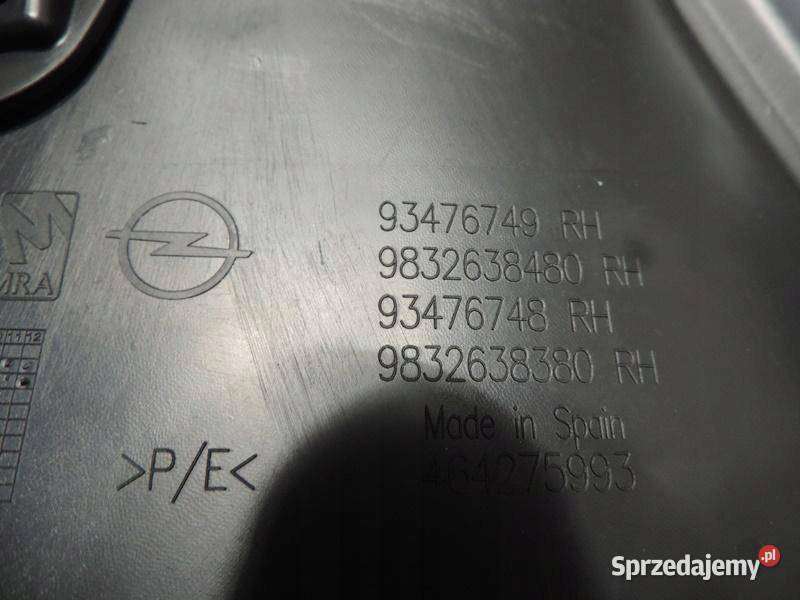 OPEL CORSA F TAPICERKA BOCZEK DRZWI PRAWY PRZÓD osobowe Tapicerki samochodowe