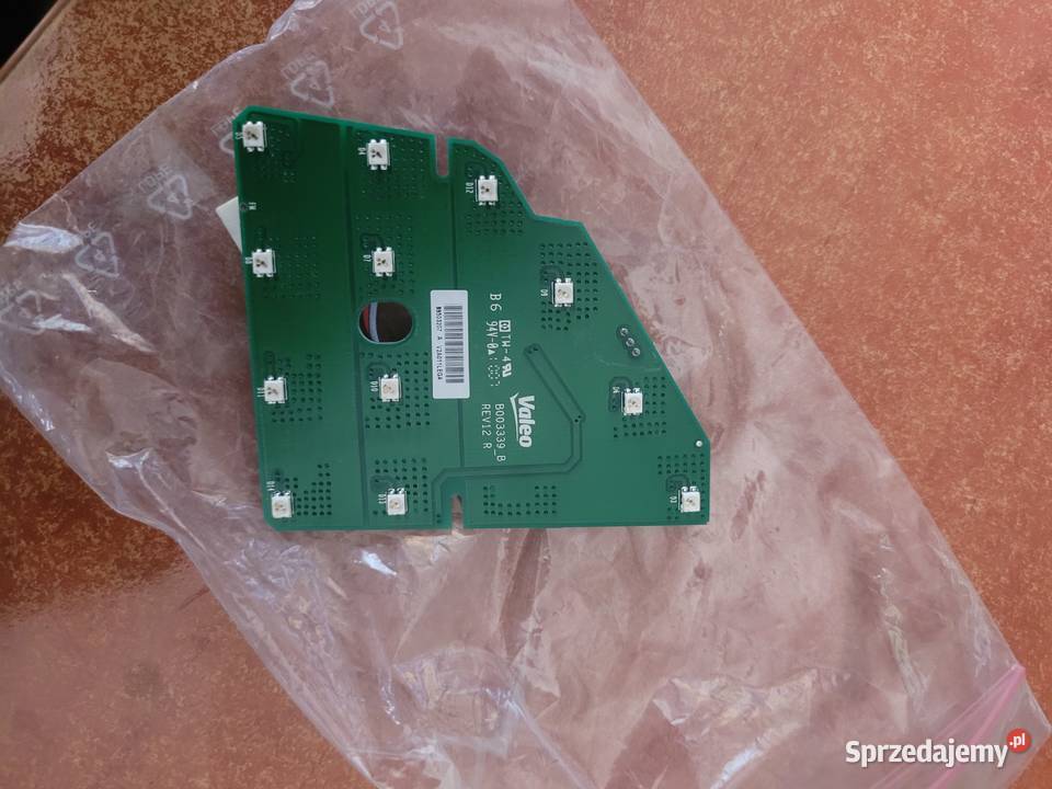 Nissan qashqai j10 lift 10 modul plytka led osobowe