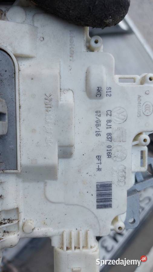 8J1837016A Zamek drzwi Audi A4 B8