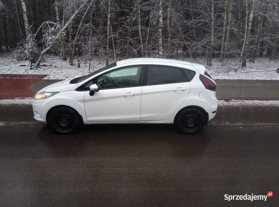 Ford Fiesta Mk7 16 TDCi do negocjacji sprowadzony Karniewo