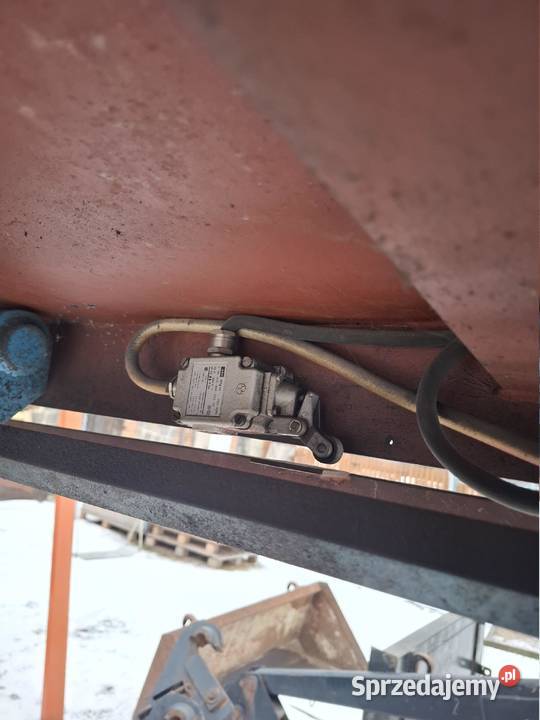 Podnośnik nożycowy hydrauliczny Koło