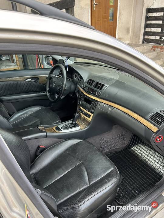 Mercedes Benz Eklasa W211 32r6 CDI 204 Ełganowo