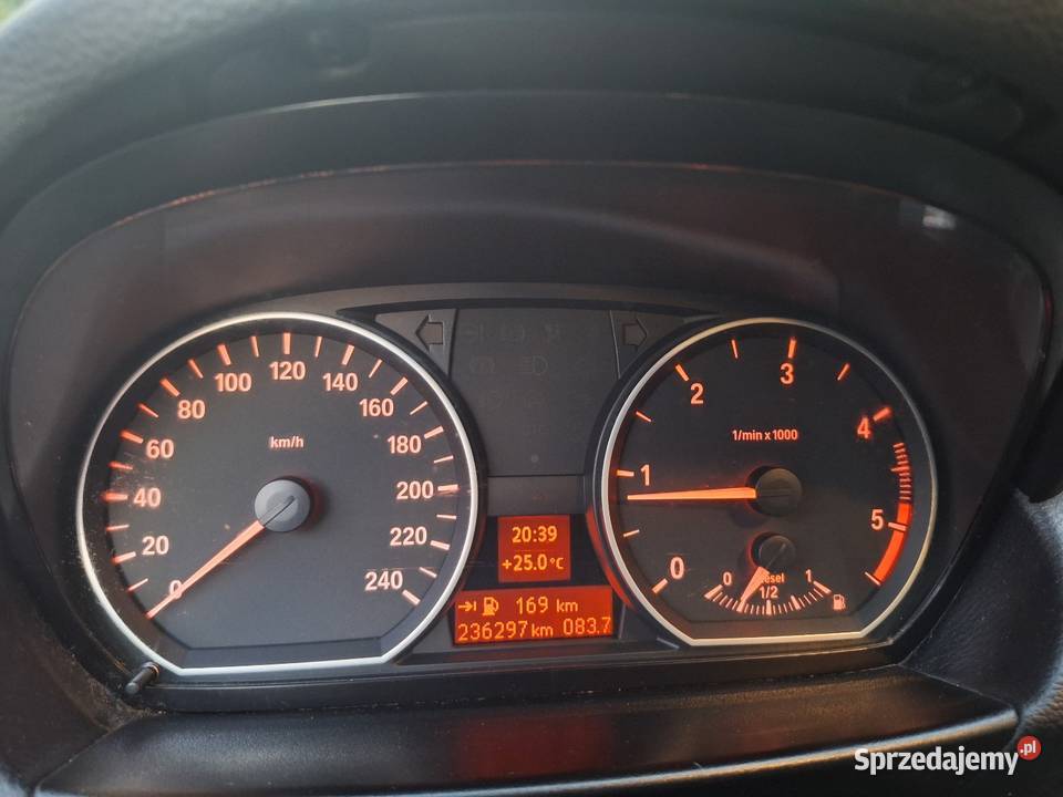 BMW 116D Zadbana w jednych rękach w Polsce 2017r nieuszkodzony Chrząstowice