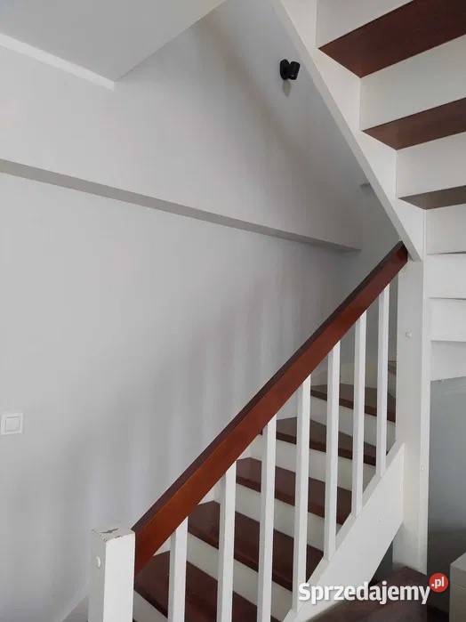 Schody drewniane z poręczą dolnośląskie Iwiny