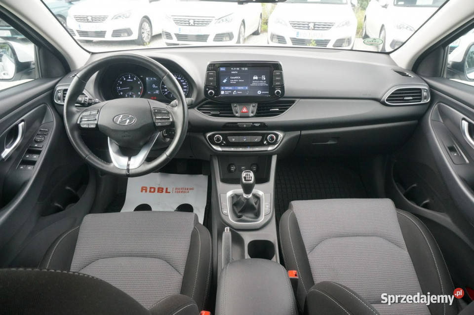 Hyundai i30 15 TGDI160 Modern Salon Polska światła do jazdy dziennej Poznań