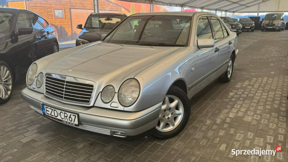 Mercedes E 220 W210 19952002 nieuszkodzony Zduńska Wola