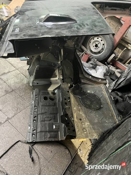 Ćwiartka poszycie tylnego lewego błotnika BMW X1 Warszawa