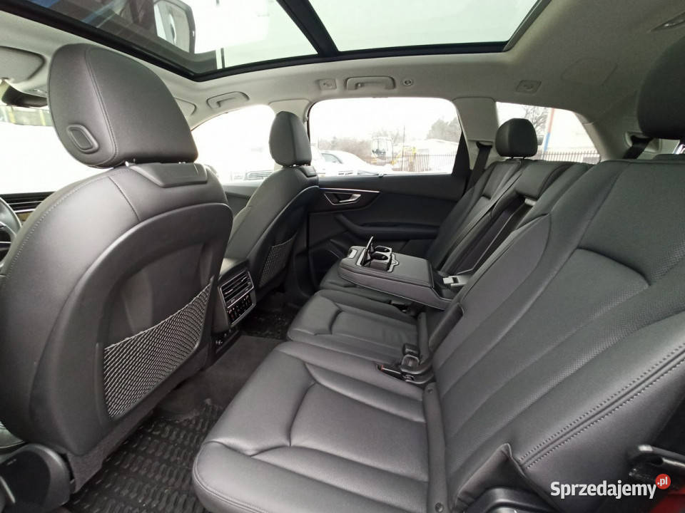 Audi Q7 7 miejsc 18 II 2015 17900km podkarpackie