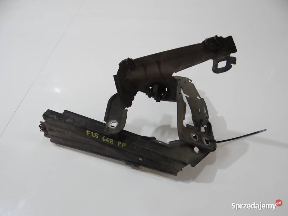 MOCOWANIE BŁOTNIKA PRAWY PRZÓD BMW X3 F25 668 osobowe Strzyżewice