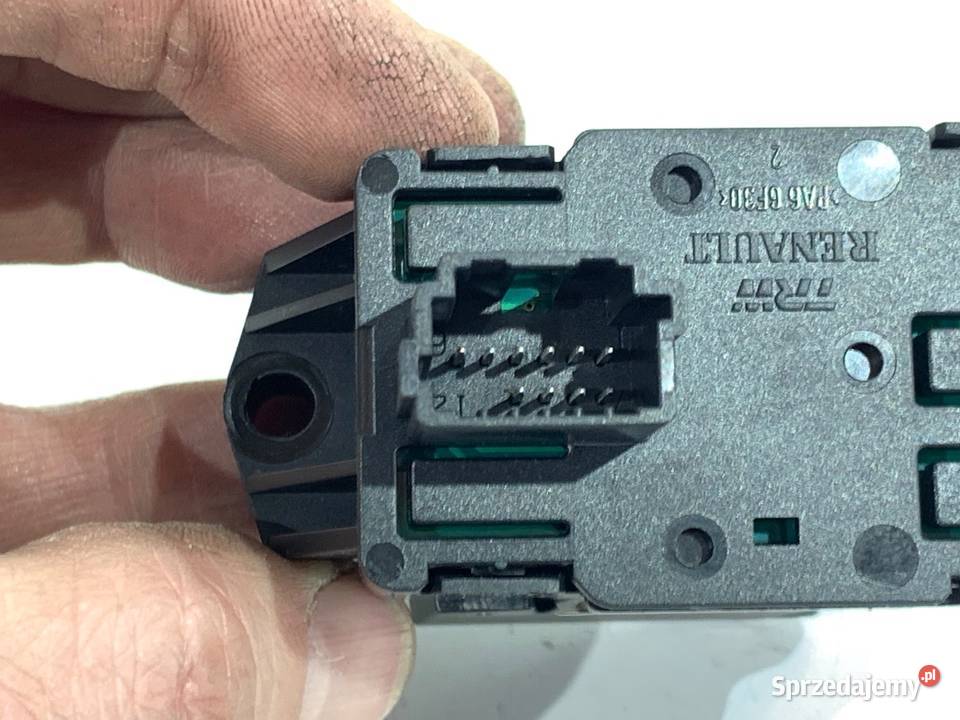 WŁĄCZNIK HAMULCA RĘCZNEGO RENAULT GRAND SCENIC