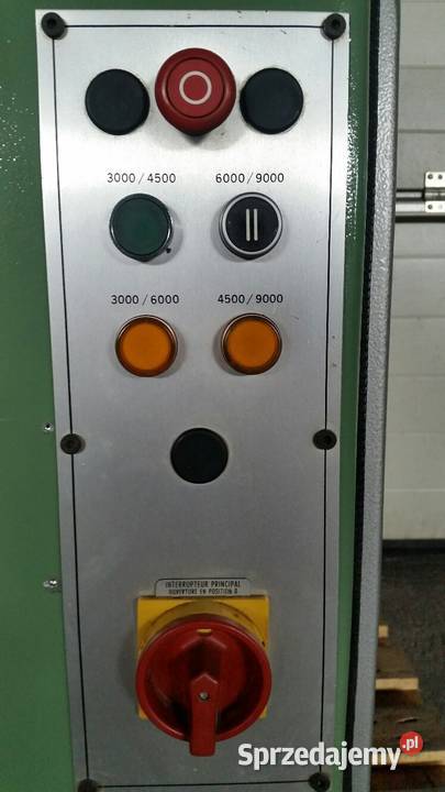 Frezarka dolnowrzecionowa do drewna