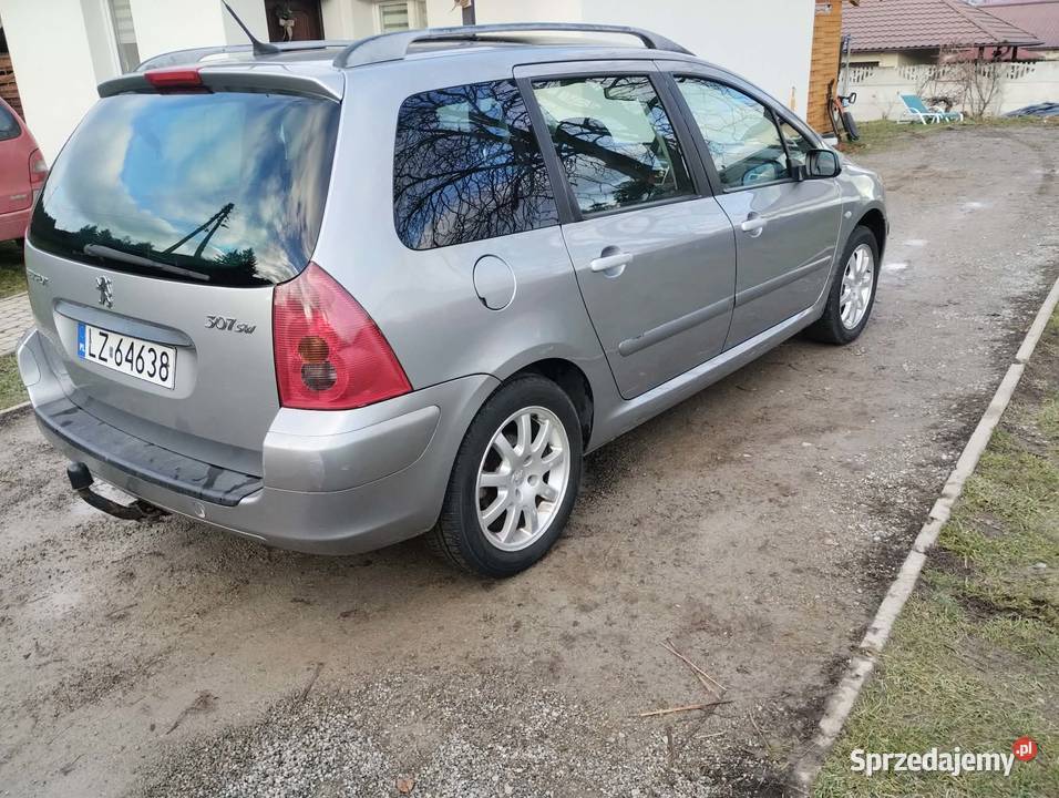 Peugeot 307 kombi automat 20 bezyna gaz 7 osob ABS Nisko