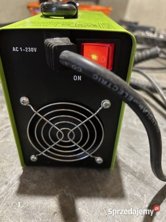 Prostownik 1224 V V12 Vanquish Rytlów