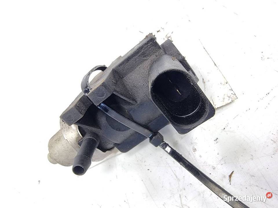 CZUJNIK AUDI A3 8L ZAWÓR TURBINY PA66GF35 osobowe Lipno