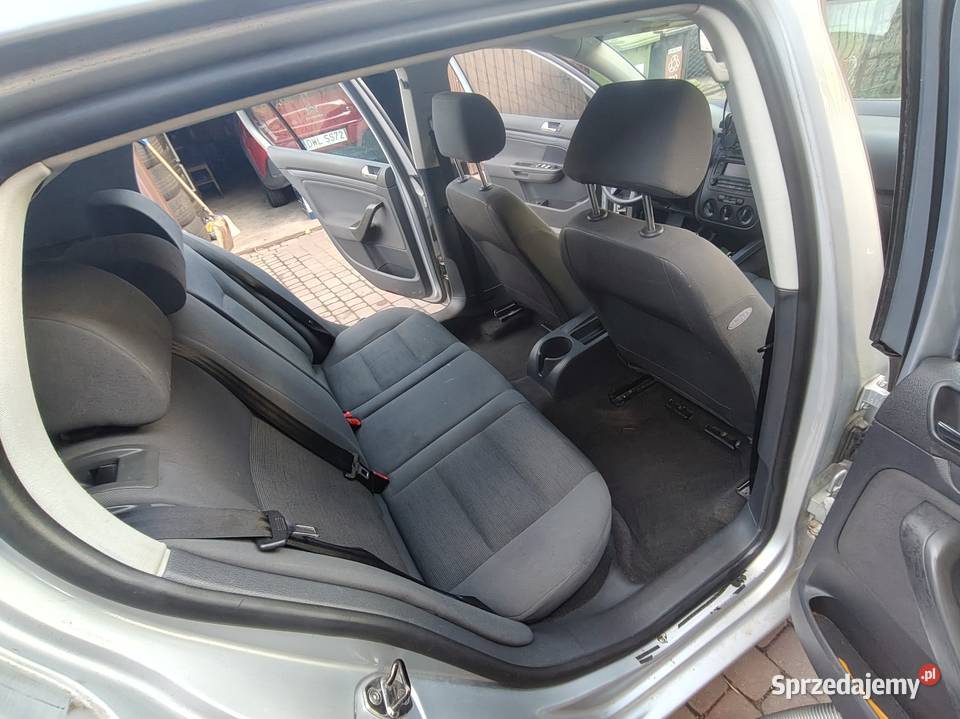 VW Golf 5 19 TDI 105 hp nowy rozrząd przyciemniane szyby Krzelów