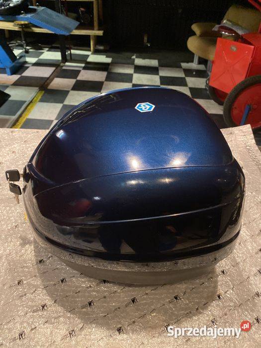 Kufer Piaggio Vespa Fly 33L Nowy Płyta Mocowanie