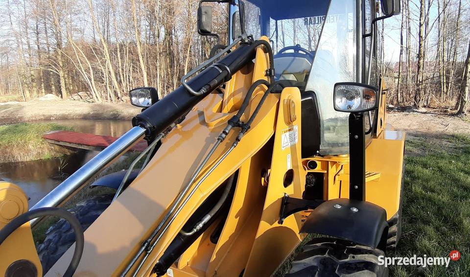 Ładowarka kołowa CAT CATERPILLAR 908 stan bd Zadzim