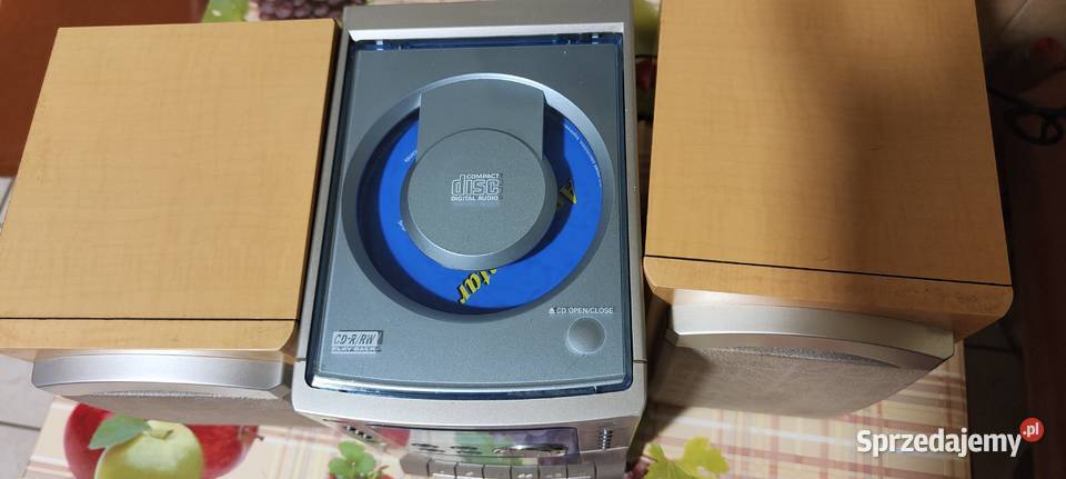 Mini wieża firmy Sanyo Idealny stan Wieże i miniwieże świętokrzyskie Kielce