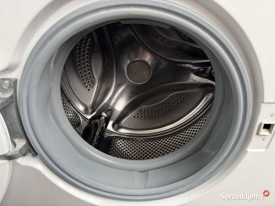 Wąska pralka Bosch Classixx 5 1000obr Gwarancja Warszawa sprzedam