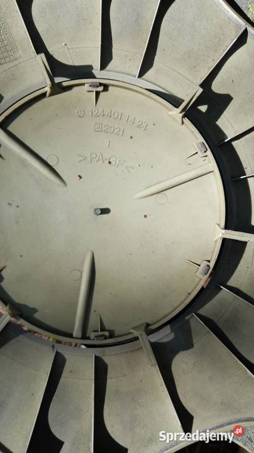 Mercedes kołpaki 2 sztuki r 15 Żelisławie