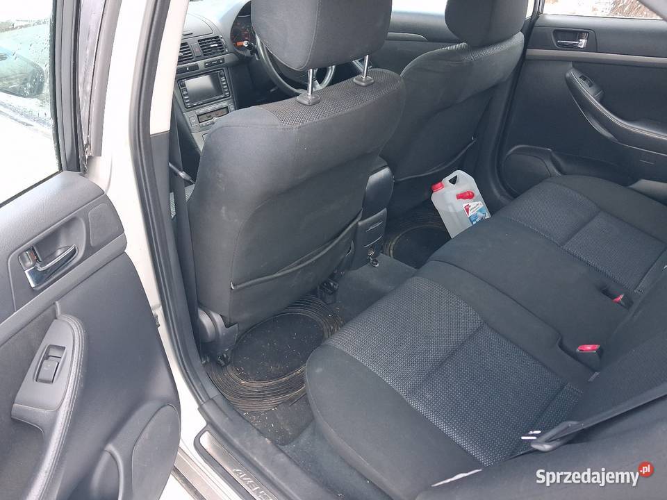 Avensis T25 lift 2008r 22d4d 150 Avensis