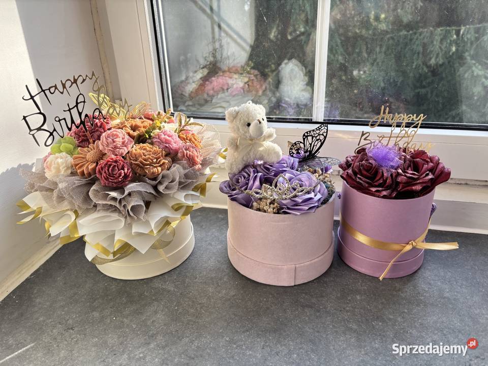 Mały Bukiet kwiatów ze wstążek Flowerbox