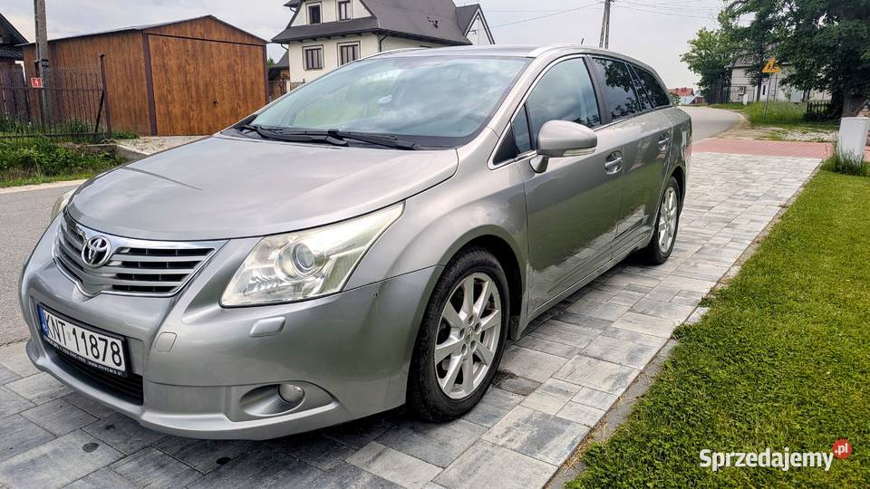 Toyota Avensis III kombi Diesel 22 150 Bez