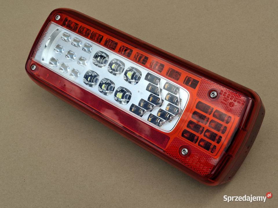 VOLVO FM FM4 LAMPA PRAWY TYŁ PRAWA TYLNA SYGNAŁ