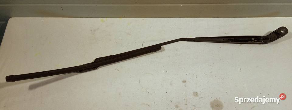 RAMIĘ WYCIERACZKI PRAWE VW POLO 9N 6Q1955410C osobowe Mielęcin