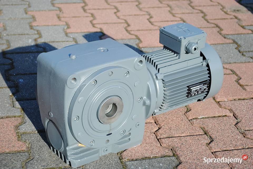 Motoreduktor kątowy 22kw 25obrmin firmy SEW