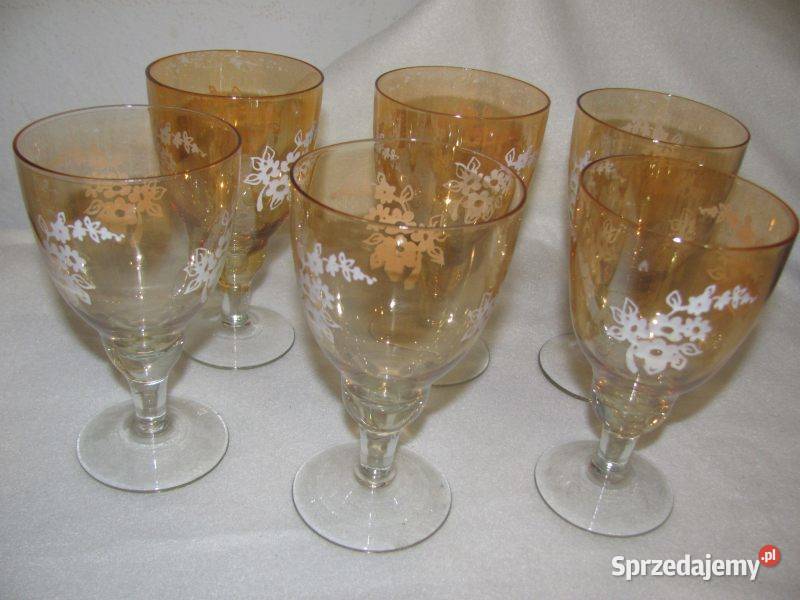 kieliszki do wina PRL miodowe wzór kwiatowy Zamość