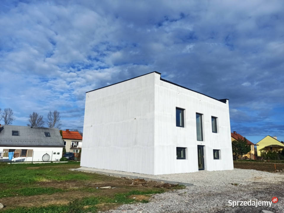 Nowoczesny Dom na sprzedaż Jodłówka gm Rzezawa Bochnia sprzedam