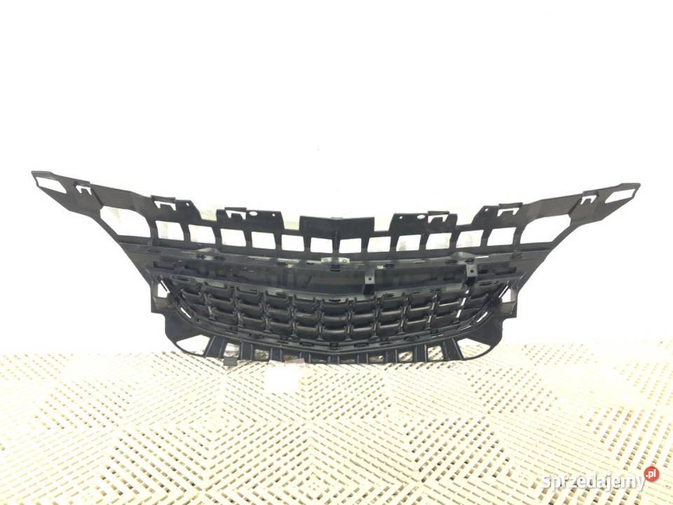 ATRAPA GRILL OPEL ASTRA J 1015 Kombi KRATA sprzedam