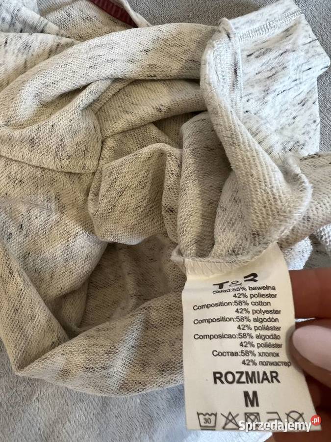 Bluza sweter kremowy beżowy podkarpackie Jasło