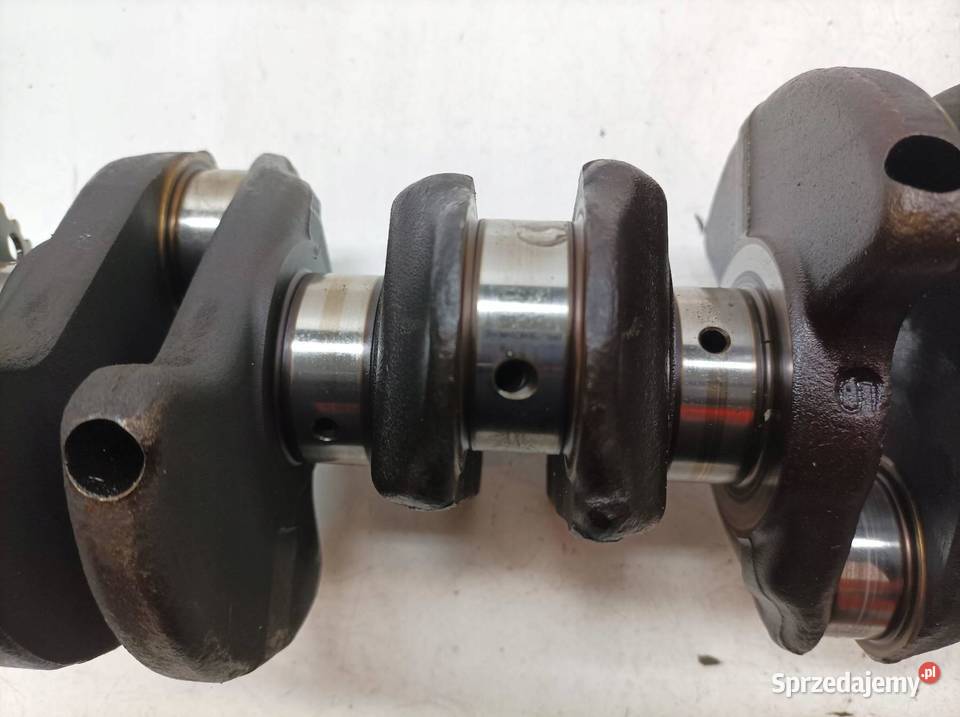 WAŁ KORBOWY 10 12V VVTI Toyota Yaris II 20052011