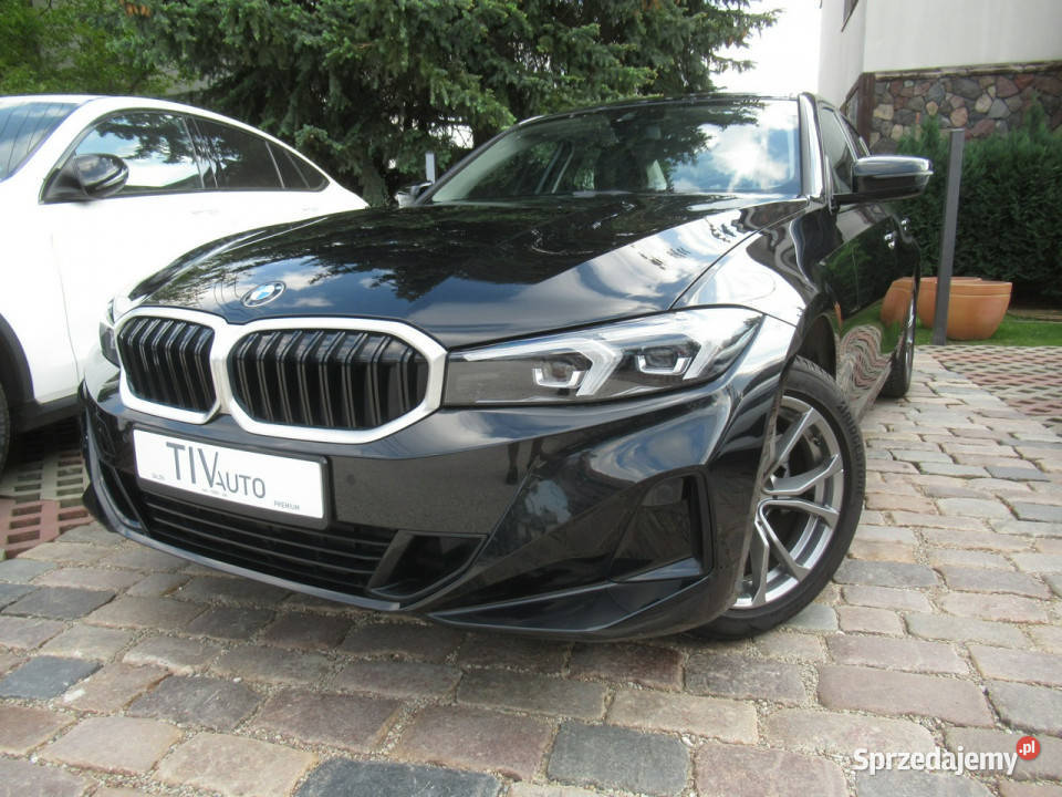 BMW 318 BEZSZKODOWY NAWIGACJA Ambient Salon BMW Warszawa