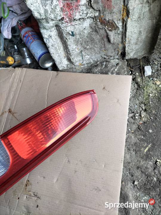 FORD FOCUS C MK1 2004 LAMPA TYŁ TYLNA PRAWA Kamień-Kolonia