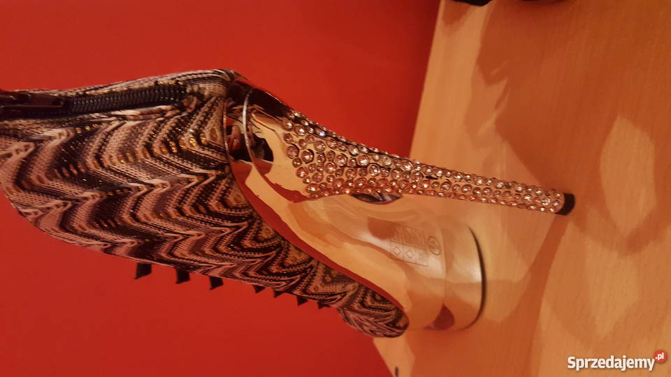 Szpilki biało czarne szpilka i platforma biały wielkopolskie