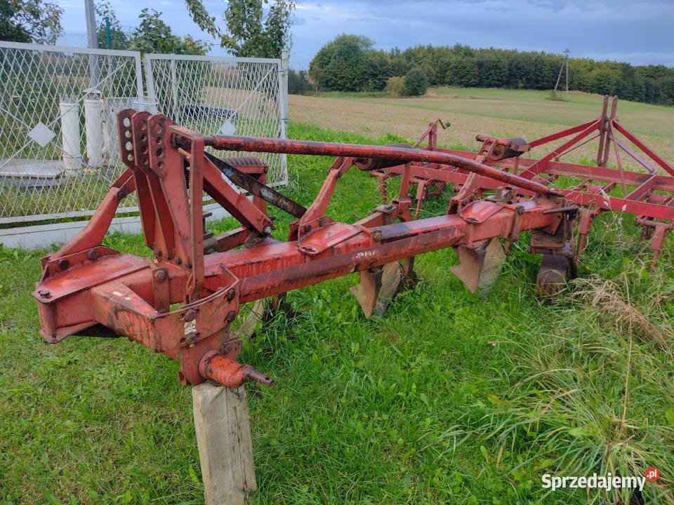 Pług 3 skibowy zagonowy kverneland fraugde kujawsko-pomorskie Sośno